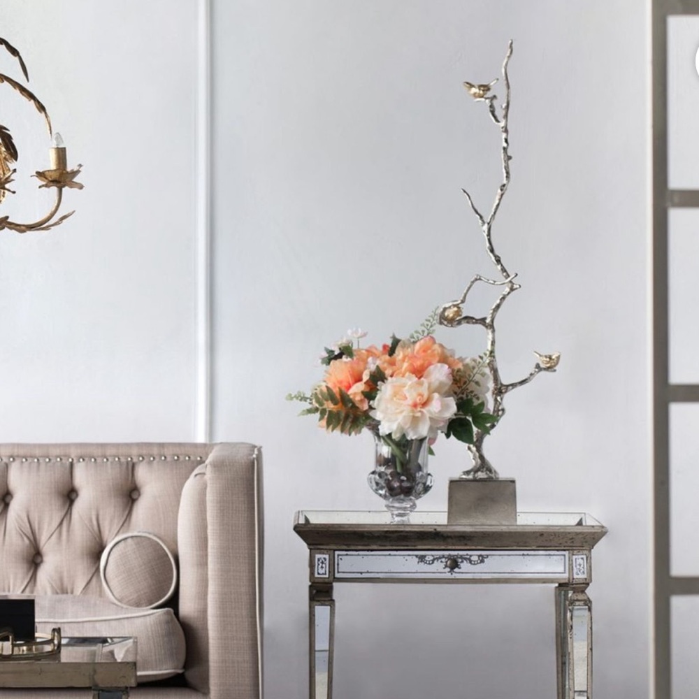 CC home furnishings bird decor 🦢